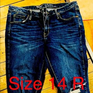 Mossimo jeans size 14R